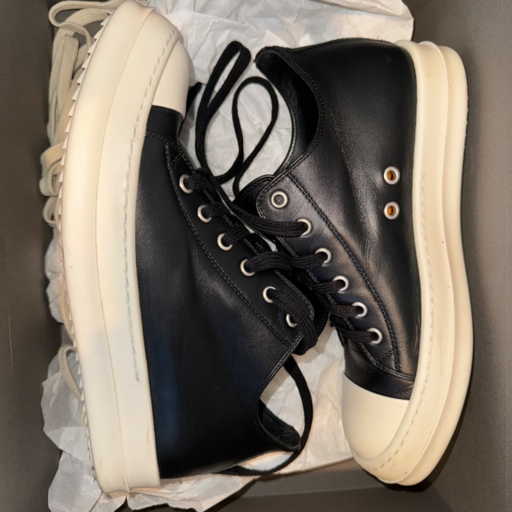 Rick Owens FW23 Luxor low sneakers in black